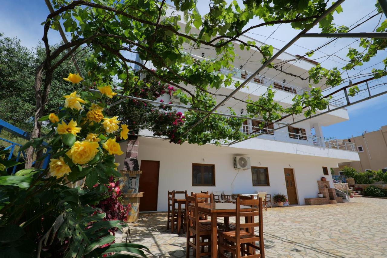 Vila Genci Ksamil Exteriör bild