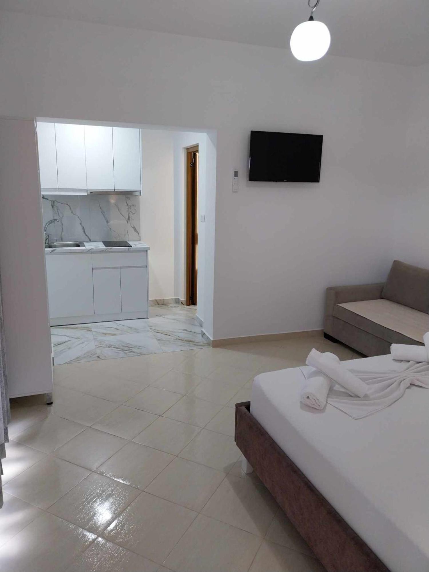 Vila Genci Ksamil Exteriör bild